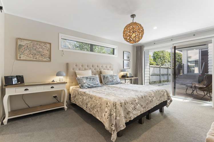 1 Karaka Road Beachlands_15