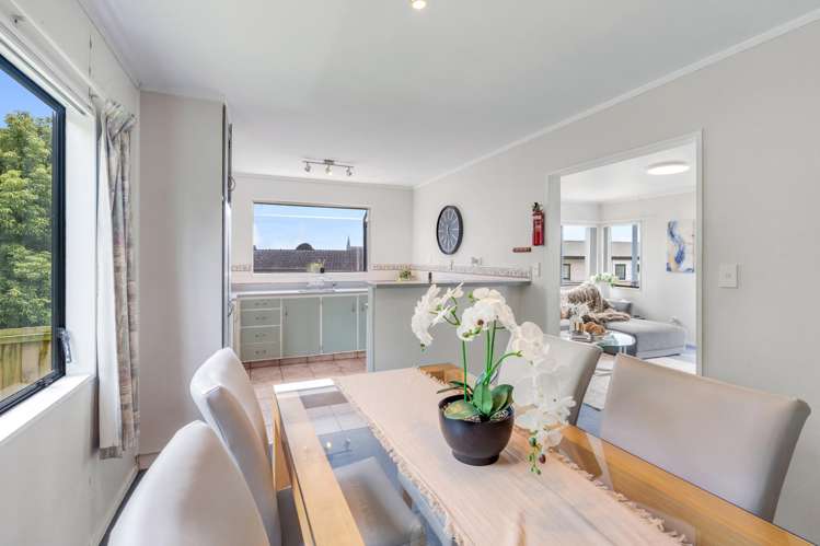 2/21 Leven Lane Totara Heights_6