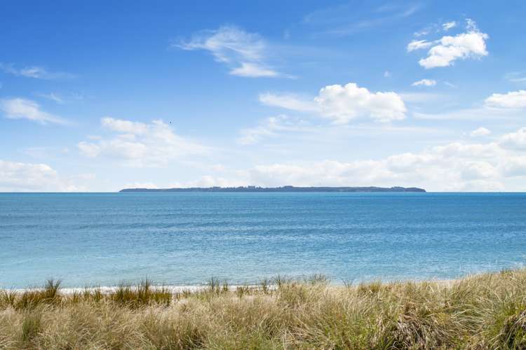 1011 Papamoa Beach Road Papamoa_15