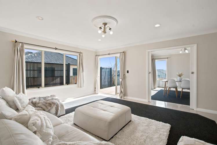 1 Stafford Rise Owhata_9