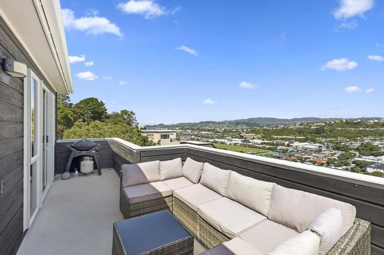 81 Nevay Road Miramar_23