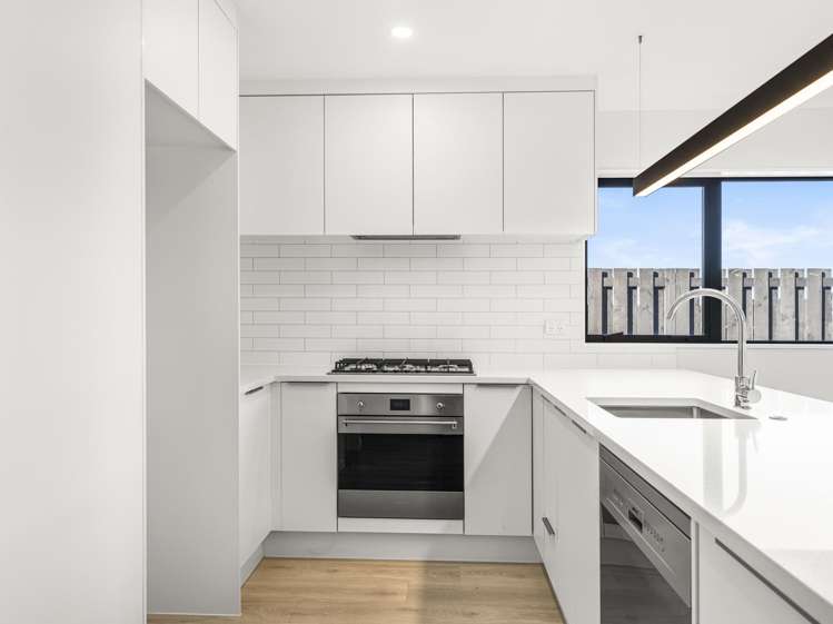 10 Tarua Street_4