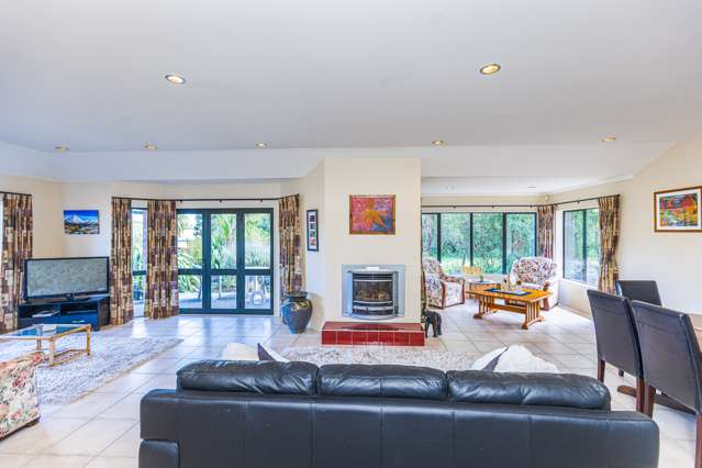 121 Mount View Road Bastia Hill_4