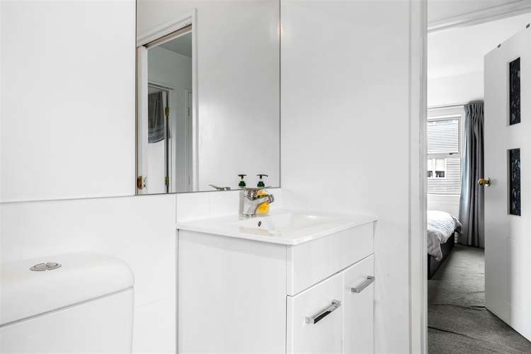 24a Whiteleigh Avenue Addington_6