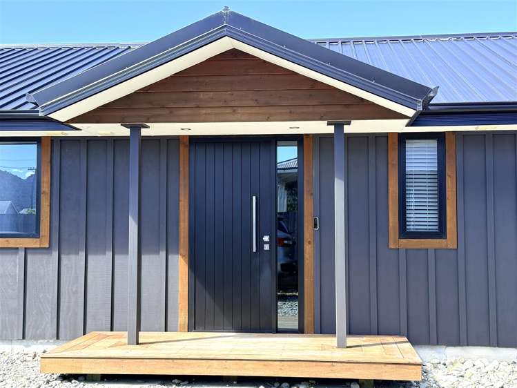 64 Blake Street Blaketown_17