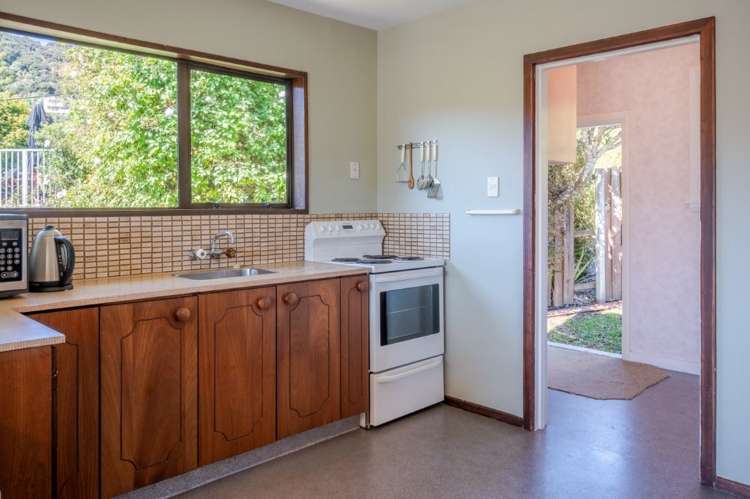 24 Selwyn Avenue Akaroa_14