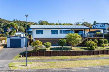 2 Ngati Parekaawa Drive_1