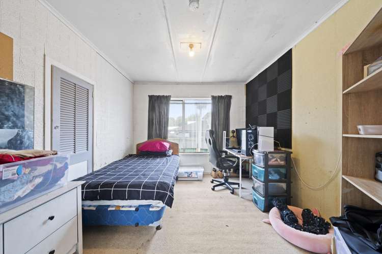 215 Buckland Road Mangere East_19