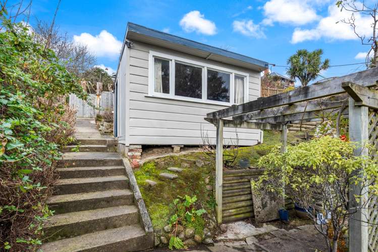 216 North Road North East Valley_20