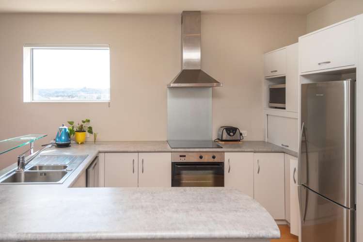 18/90 Customhouse Street Gisborne_7