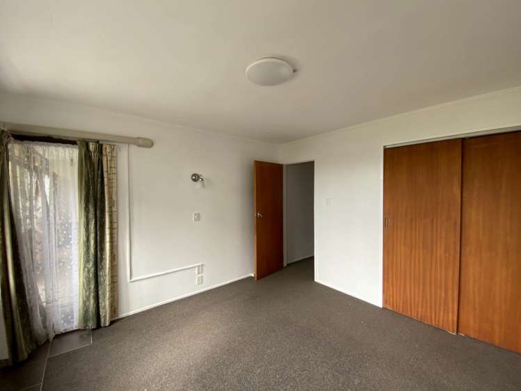 2/18 Cliff Road Tauranga Central_8