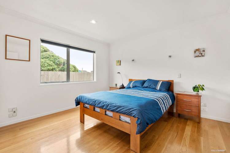 28 Ocean View Road Huia_7