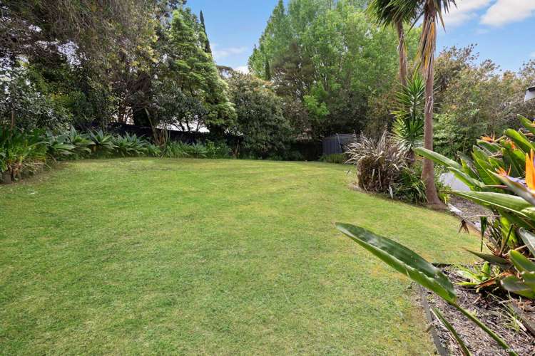 687a East Coast Road Browns Bay_18