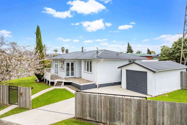2 Undine Street Pakuranga_0
