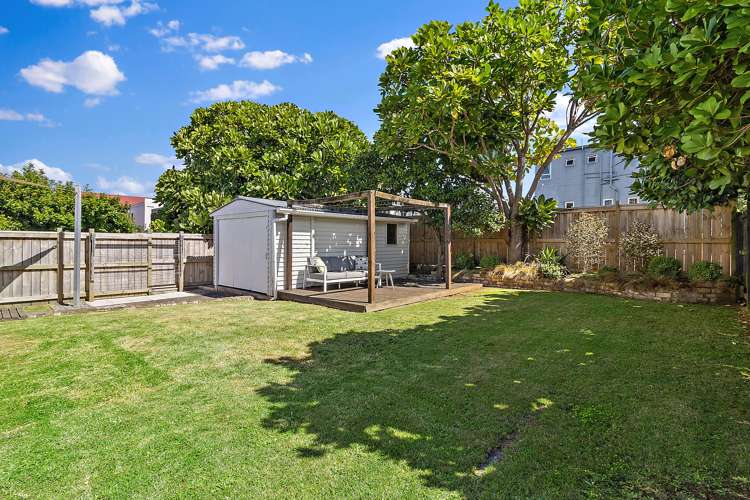 6 Cardwell Street Onehunga_19