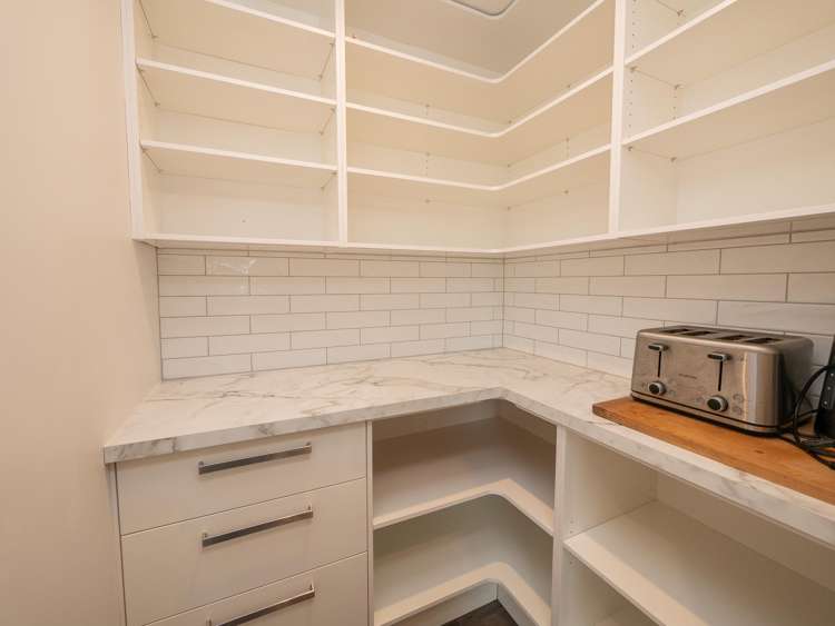 24 Dundonald Street Tainui_4