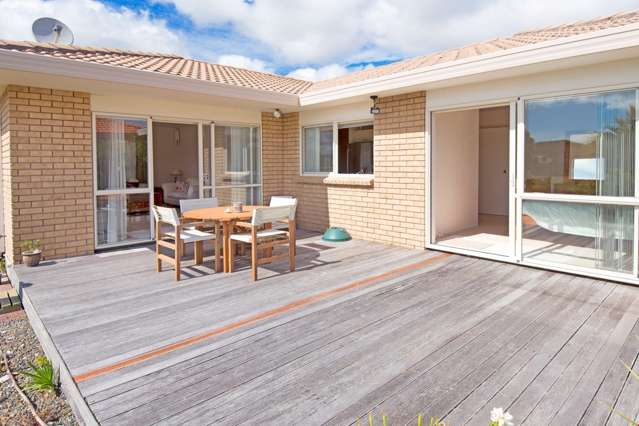 8 Judd Place Orewa_3