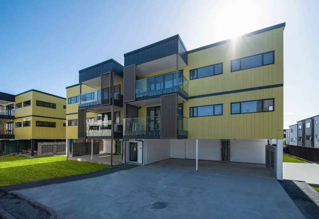 Lovely townhouse in Flat bush