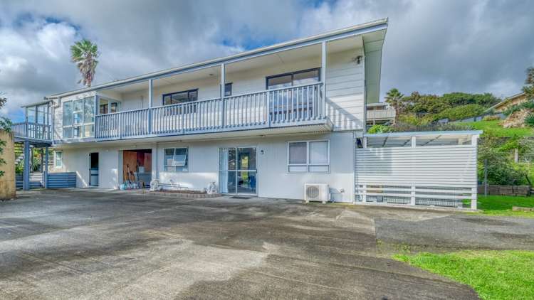 16 Kaka Street Ahipara_0