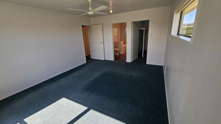 44 Otaraoa Road Waitara_8