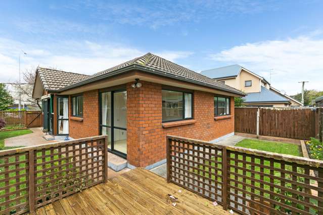 2/101 Pohutukawa Street Woburn_3