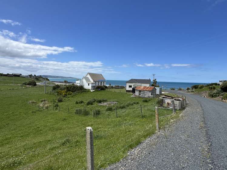 4 Wood Street Kaka Point_1