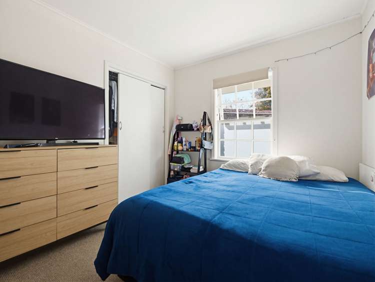 3 Joanna Place Deanwell_19