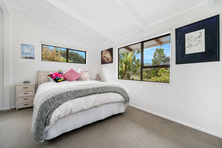 673 Huia Road Parau_14