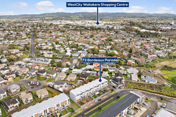 73 Bordeaux Parade Te Atatu South_9