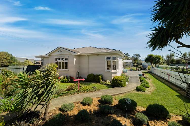 32 Havelock Street Riverton_6