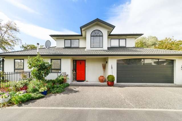 Your Hokowhitu haven awaits