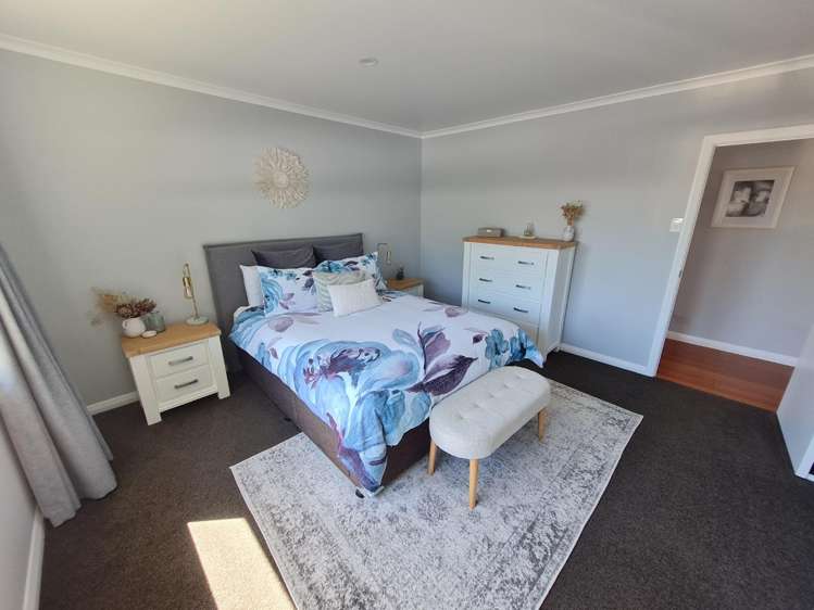 8 Solway Terrace Bell Block_13