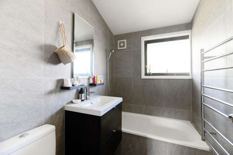 107 Becroft Drive Forrest Hill_9