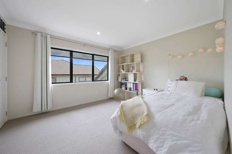 214 Kyle Road Greenhithe_19