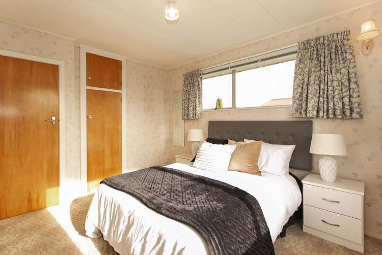 21 Glassey Drive Allenton_12