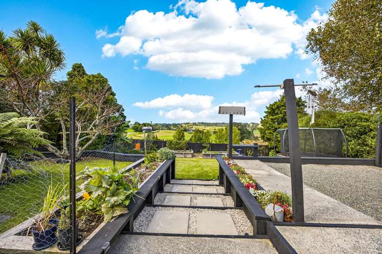 29 Brigitte View Snells Beach_24