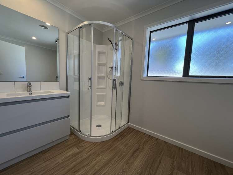 48 Geoff Geering Drive Netherby_14