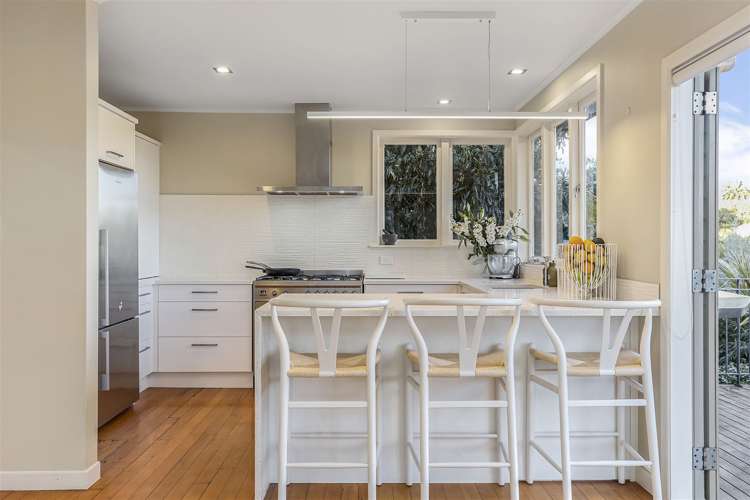 6 Park Hill Road Birkenhead_5