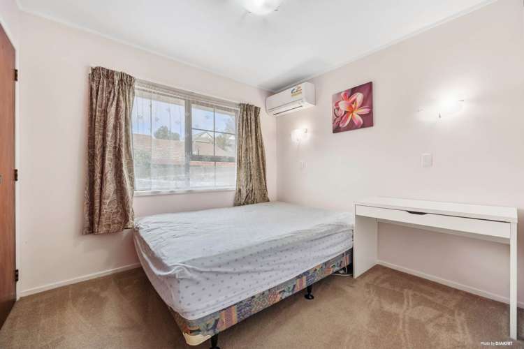 1/12 Fowlds Avenue Sandringham_9