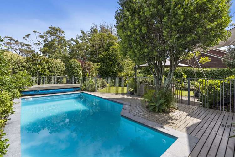 8 Maygrove Drive Orewa_2