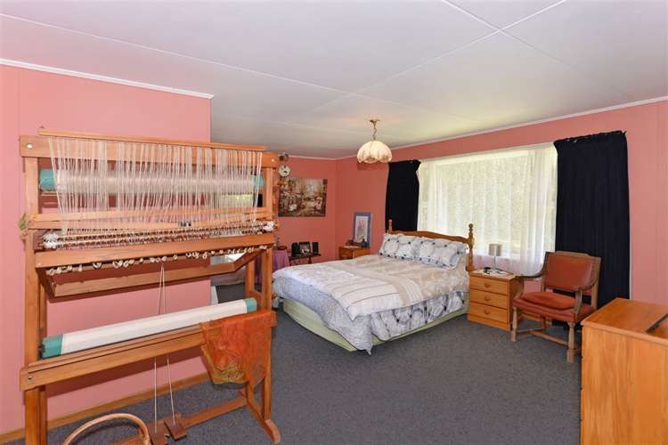 79 Eighty Eight Valley Road Wakefield_16