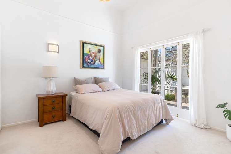 41 St Georges Bay Road Parnell_6