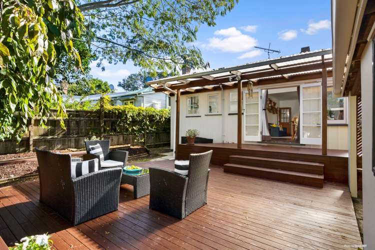 9 Yates Street Onehunga_13