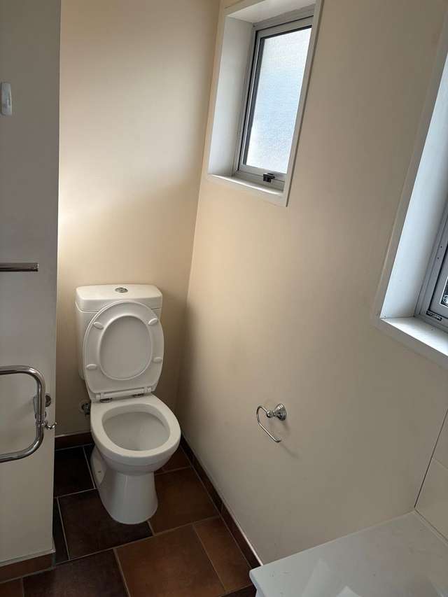 2B Bunny Street Masterton_3