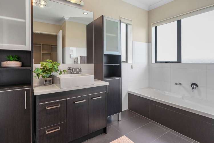 13 Tekapo Rise Fairview Heights_16