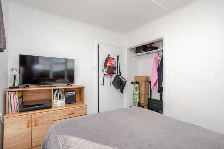 56 Barraud Street Dannevirke_23