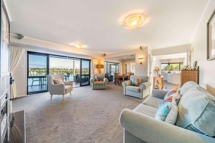 14 Spinnaker Drive Whitby_10