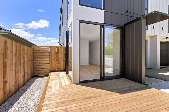 1/17 Henwood Road Mangere East_4