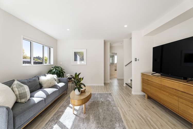 30a Dolbear Street Titirangi_11