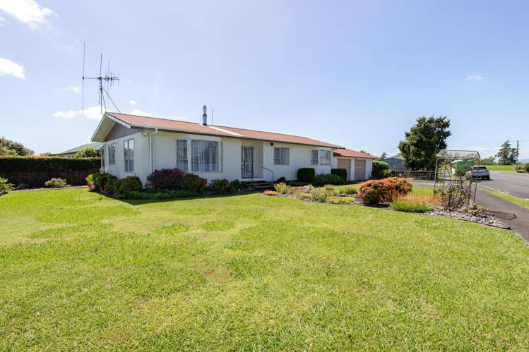 11 McClean Place Ngatea_30